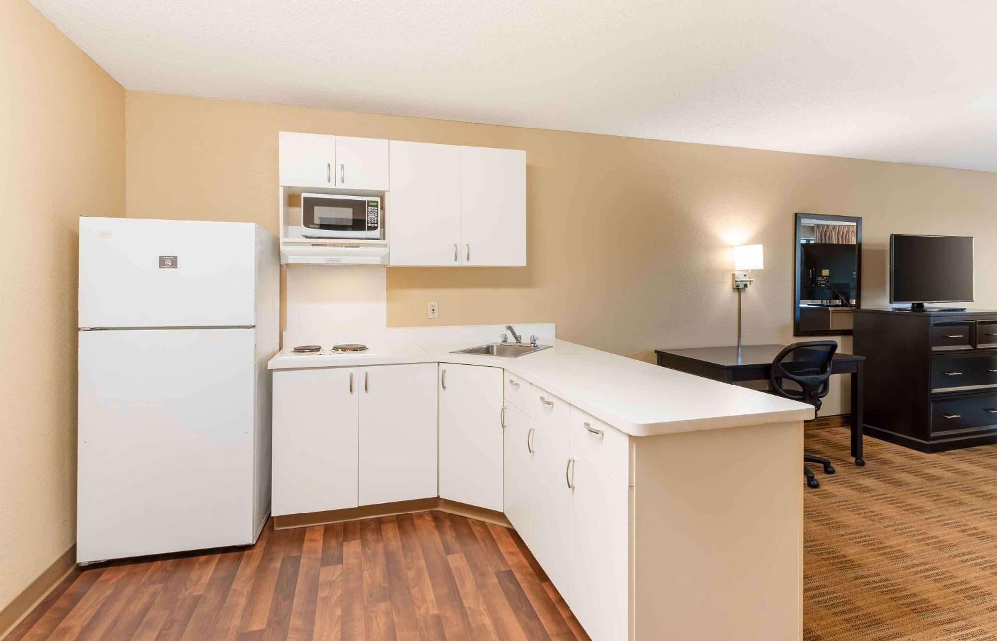 Extended Stay America Suites - Dublin - Hacienda Dr Buitenkant foto